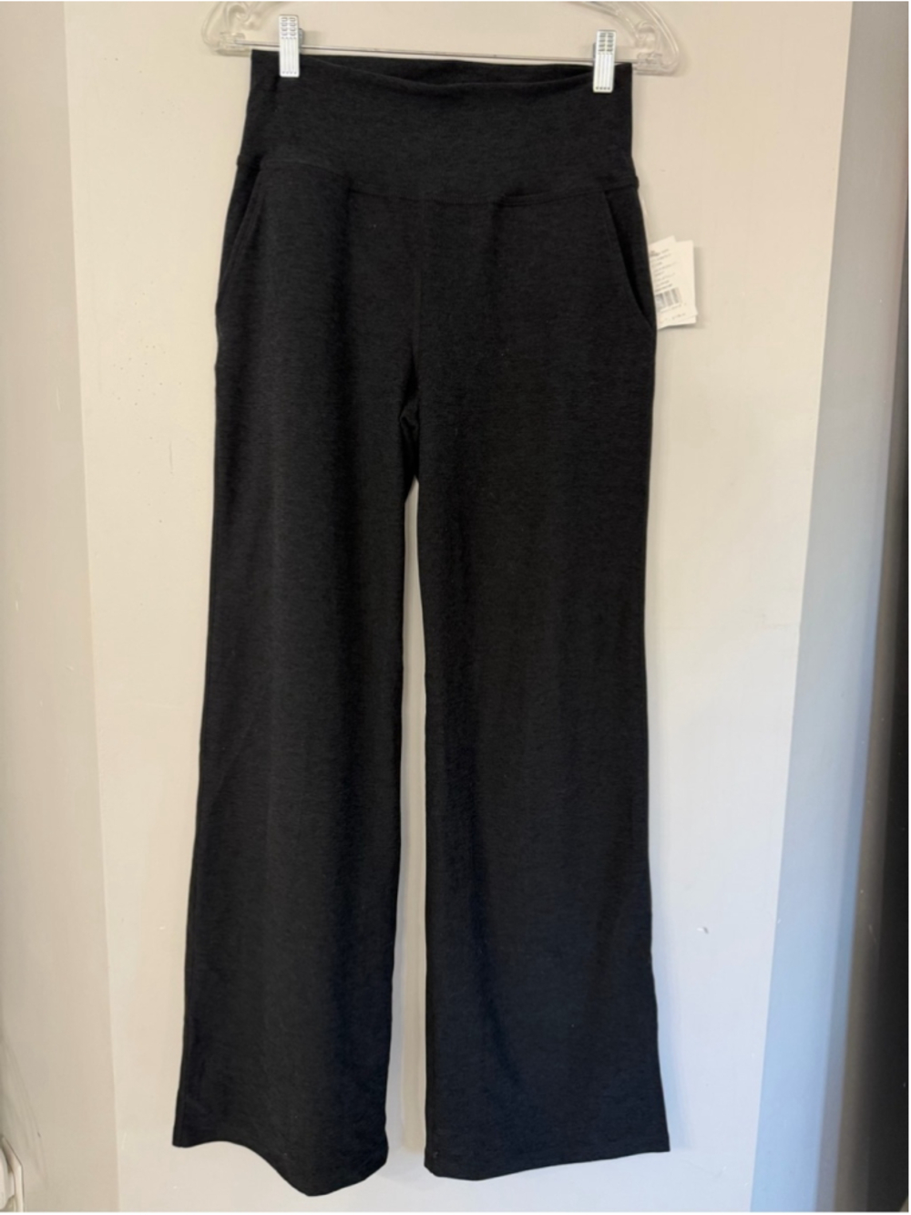 NEW with Tag Beyond Yoga Women’s XS black wide leg soft comfort lounge pants